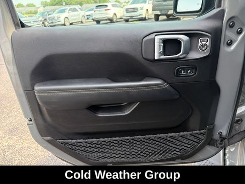 Used 2023 Jeep Wrangler Unlimited Sahara w/ Cold Weather Group AWD/4WD image 12