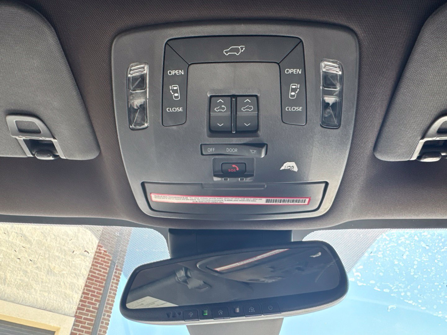 Used 2023 Toyota Sienna XLE Woodland Edition AWD/4WD image 28