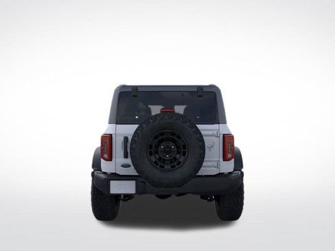 New 2026 Ford Bronco Outer Banks w/ Sasquatch Package AWD/4WD image 7