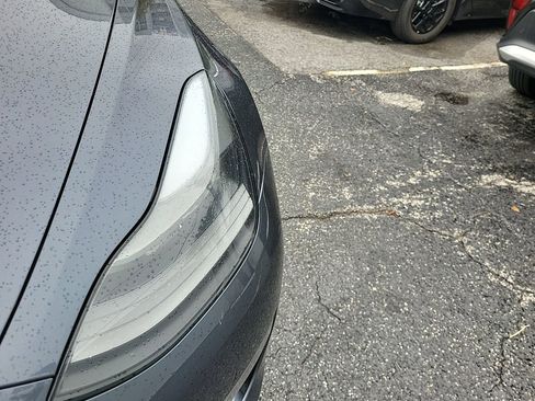 Used 2023 Tesla Model 3 Standard Range image 7