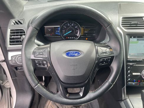 Used 2017 Ford Explorer Sport w/ Equipment Group 401A image 12