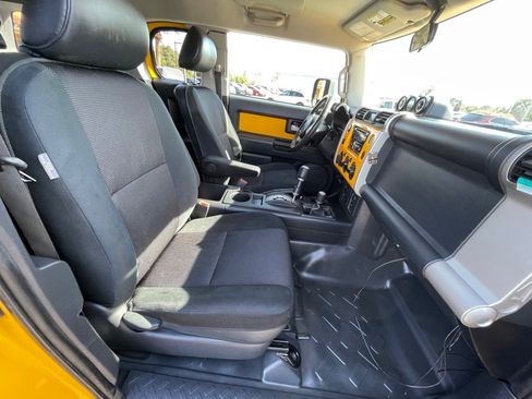 Used 2008 Toyota FJ Cruiser 4WD image 21