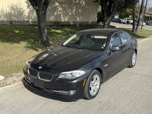 Used 2013 BMW 528i xDrive Sedan image 12
