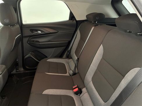 Used 2023 Chevrolet TrailBlazer LT w/ Convenience Package image 18