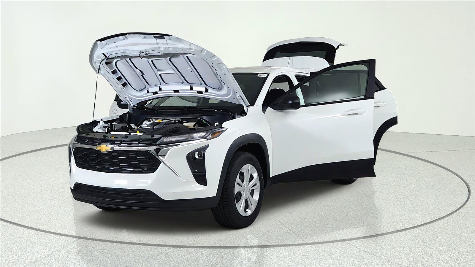 Used 2026 Chevrolet Trax LS FWD image 10
