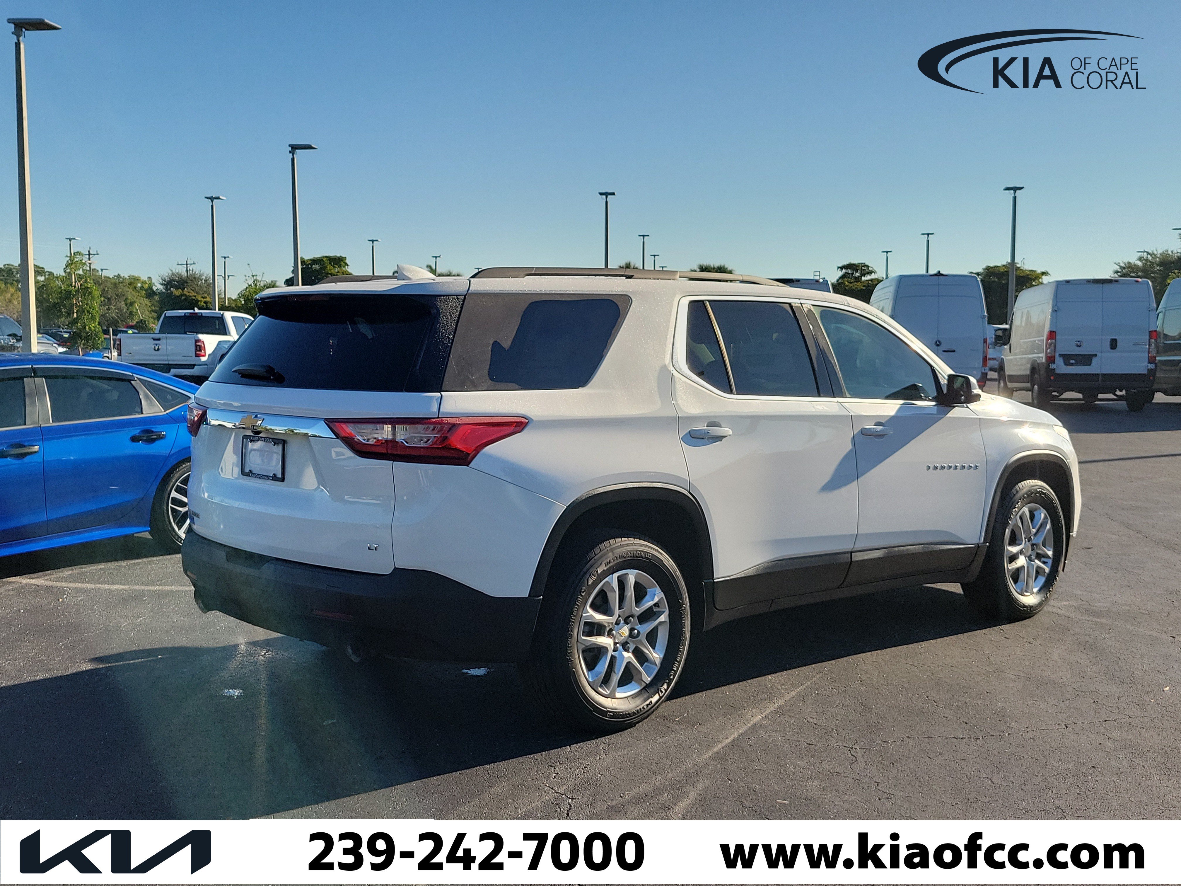 Used 2020 Chevrolet Traverse LT FWD image 6