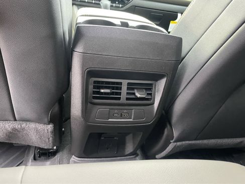 Used 2024 Chevrolet Colorado ZR2 w/ ZR2 Convenience Package III image 29