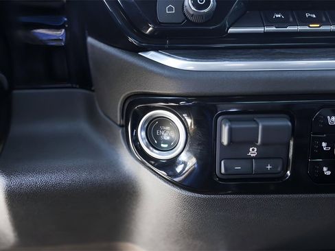 Used 2026 Chevrolet Silverado 1500 LTZ image 21