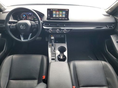 Used 2023 Honda Civic Sport Touring image 3