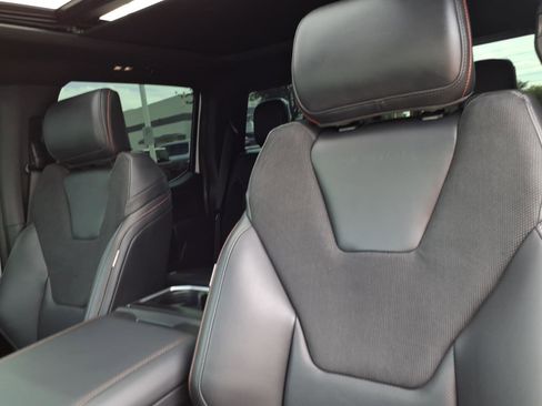 Used 2025 Ford F150 Raptor image 16