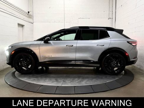 Used 2026 Chevrolet Equinox EV RS w/ Convenience Package II AWD/4WD image 6