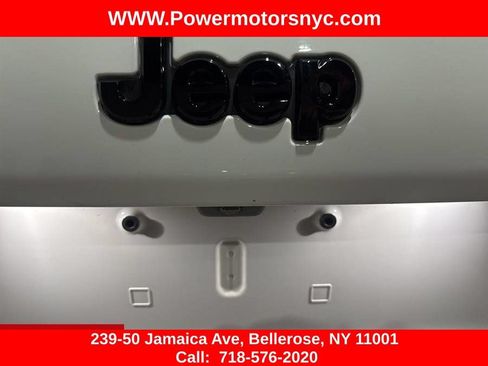 Used 2023 Jeep Cherokee Altitude Lux AWD/4WD image 21