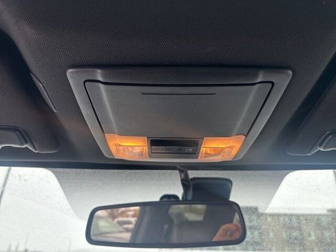 Used 2014 Ford F150 Platinum image 18