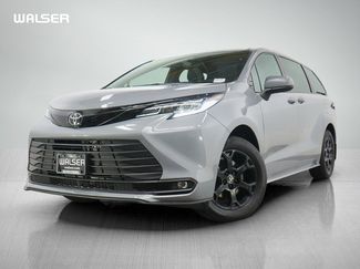 Used 2026 Toyota Sienna XLE Woodland Edition AWD/4WD video 1