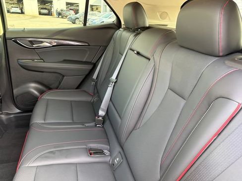Used 2023 Buick Envision Essence w/ Sport Touring Package AWD/4WD image 23