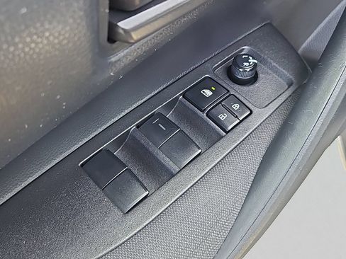Used 2023 Toyota Corolla LE w/ LE Convenience Package FWD image 23