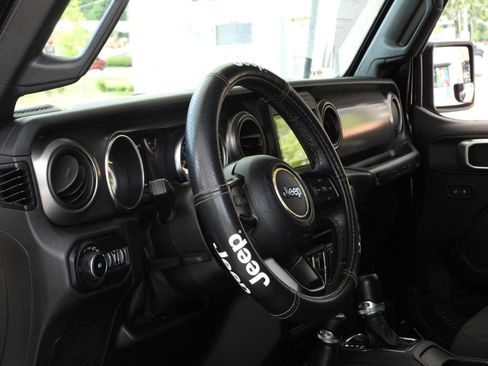 Used 2019 Jeep Wrangler Unlimited Sport S AWD/4WD image 52