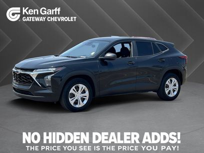 Certified 2024 Chevrolet Trax LS w/ Driver Confidence Package