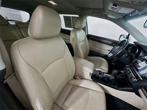 Used 2015 Subaru Outback 2.5i Limited image 28