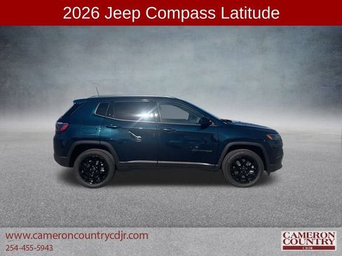 New 2026 Jeep Compass Latitude image 7