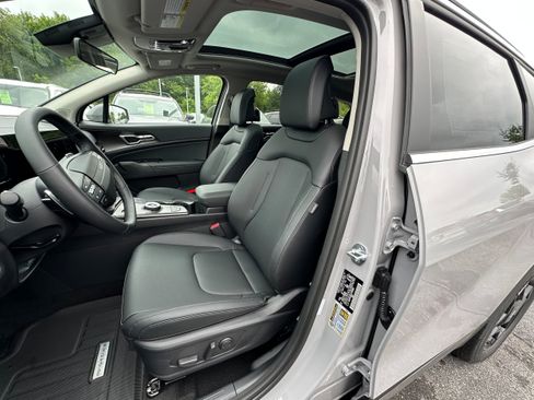 New 2026 Kia Sportage EX AWD/4WD image 24