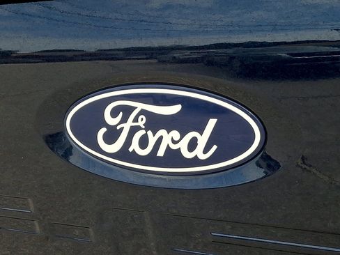 Certified 2025 Ford F150 Lariat w/ Equipment Group 501A Mid AWD/4WD image 30