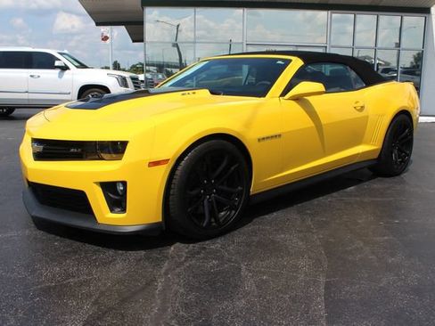 Used 2013 Chevrolet Camaro ZL1 RWD image 6