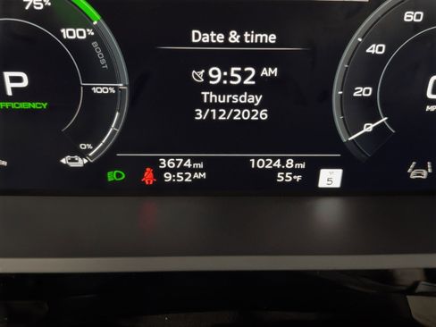 Used 2023 Audi e-tron Chronos w/ Chronos Package image 23