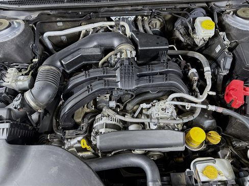 Used 2023 Subaru Outback Premium image 39