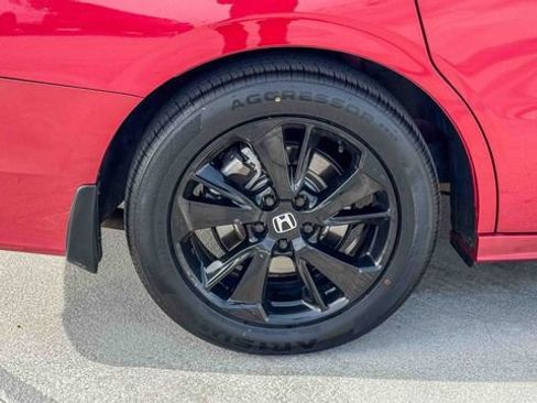 Used 2024 Honda Odyssey Sport image 13