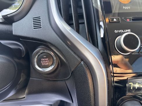 Used 2022 Subaru Ascent Limited image 25