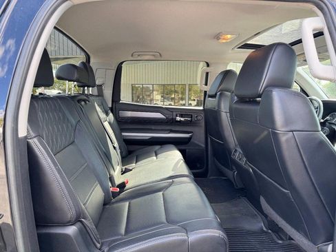 Used 2017 Toyota Tundra image 9