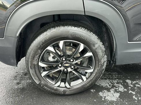 Used 2023 Chevrolet TrailBlazer LT FWD image 9