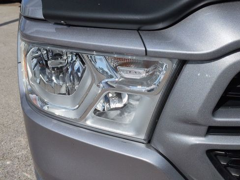 Used 2019 RAM 1500 Big Horn RWD image 9