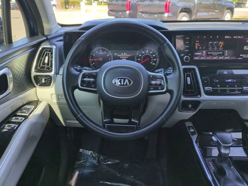 Used 2021 Kia Sorento SX FWD image 16