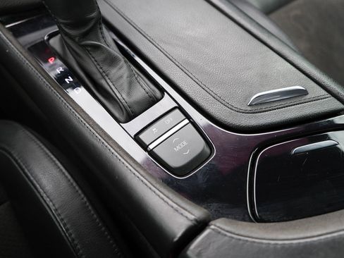 Used 2018 Cadillac CTS V w/ Carbon Fiber Package image 40