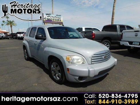Used 2009 Chevrolet HHR LS FWD image 1