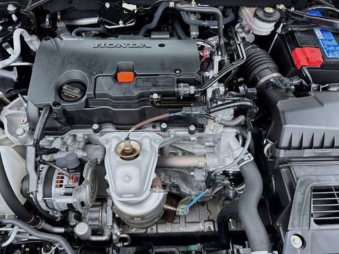 Used 2023 Honda Civic LX image 29