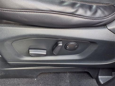 Certified 2023 Ford Explorer Limited image 5