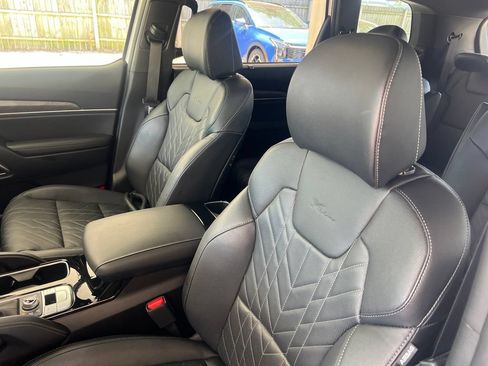 Certified 2025 Kia Telluride EX X-Line AWD/4WD image 5