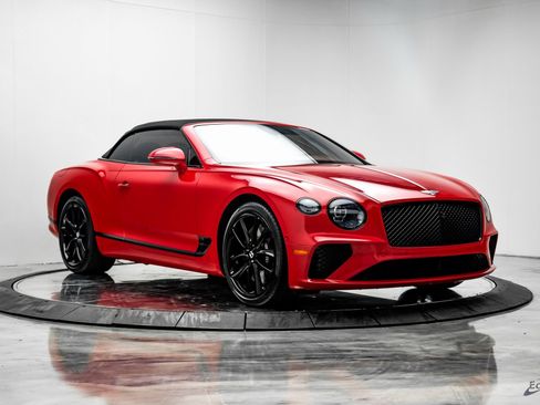 Used 2022 Bentley Continental GT image 28
