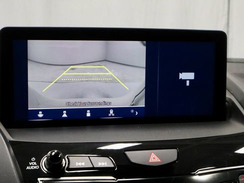 Used 2020 Acura RDX AWD w/ Technology Package image 2