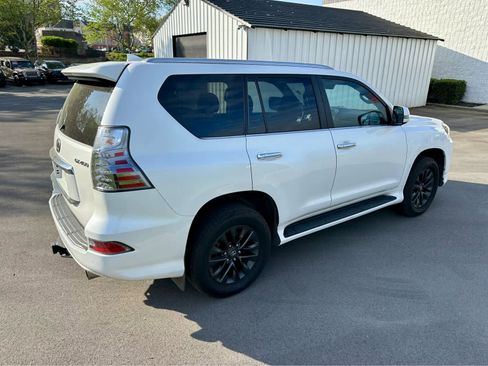 Used 2021 Lexus GX 460 Premium w/ Premium Package image 5