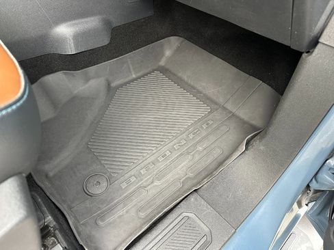 Used 2024 Ford Bronco Outer Banks image 25