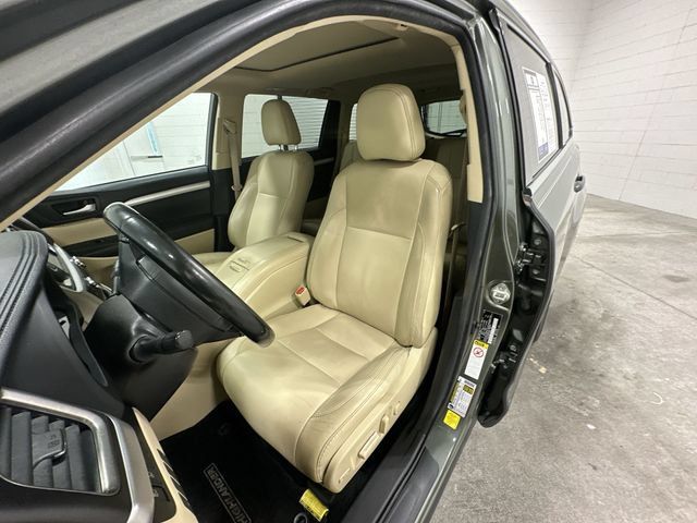 Used 2018 Toyota Highlander XLE FWD image 13