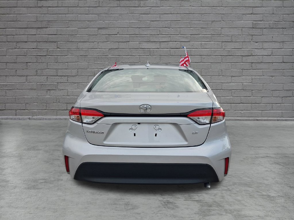 Used 2023 Toyota Corolla LE FWD image 9