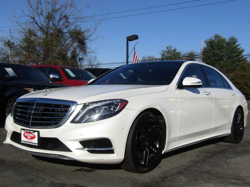 Used 2014 Mercedes-Benz S 550 Sedan w/ Sport Package w/ Sport Package image 3