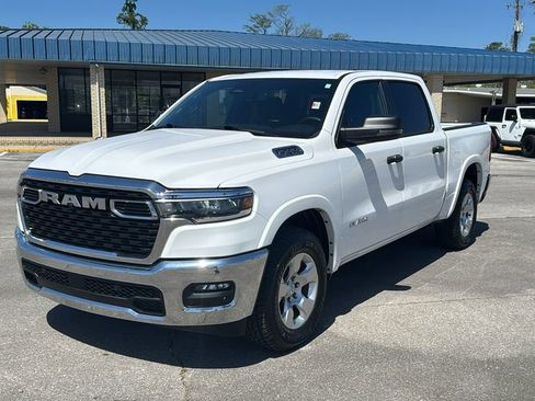 Used 2025 RAM 1500 Big Horn image 1