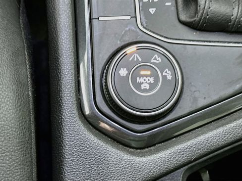 Used 2019 Volkswagen Tiguan S AWD/4WD image 25