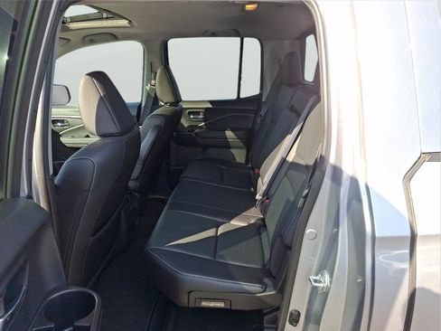 Used 2023 Honda Ridgeline RTL-E image 12